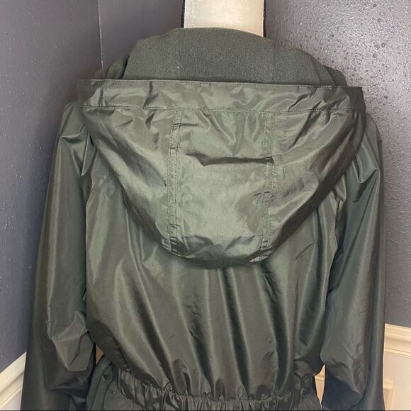 Sweaty Betty The Storm Seeker Jacket - Picture 10 of 13